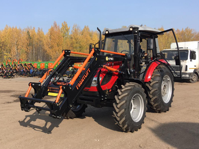 Краснокамский РМЗ адаптировал погрузчик FRONTLIFT к тракторам LOVOL Краснокамский РМЗ адаптировал погрузчик FRONTLIFT к тракторам LOVOL