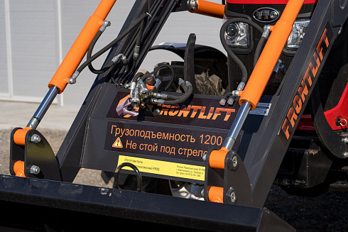 Погрузчик фронтальный FRONTLIFT М-1200, с системой параллельного ведения, к тракторам ЛМЗ, YTO, LOVOL, DEUTZ-FAHR
