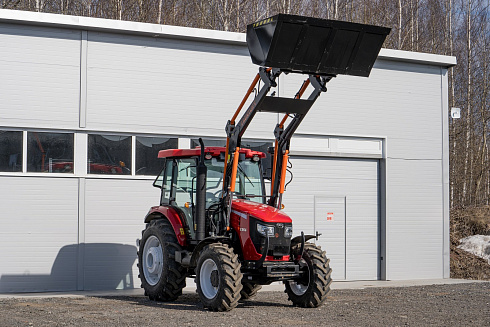 Погрузчик фронтальный FRONTLIFT М-1600, с системой параллельного ведения, к тракторам ЛМЗ, YTO, LOVOL, DEUTZ-FAHR